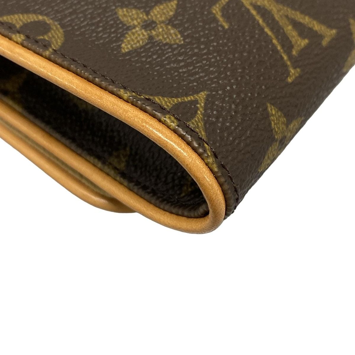 ショルダーバッグ