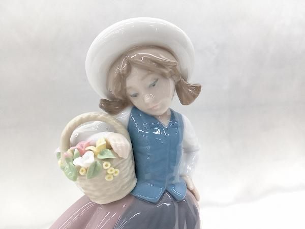 美品 美品 LLADRO リヤドロ 5221 甘い花の香り フィギュリン 置物 陶器人形