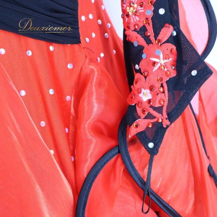 おしゃれ ダンスパーティ