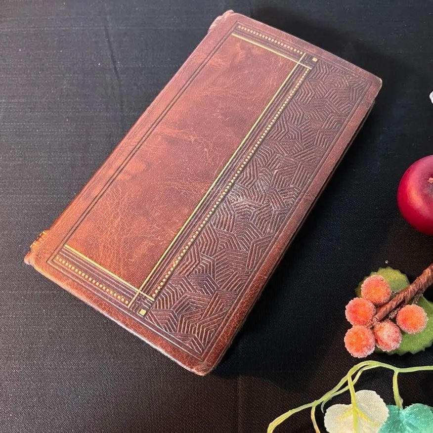1942年発刊 フランス 祈祷書 聖典 028
