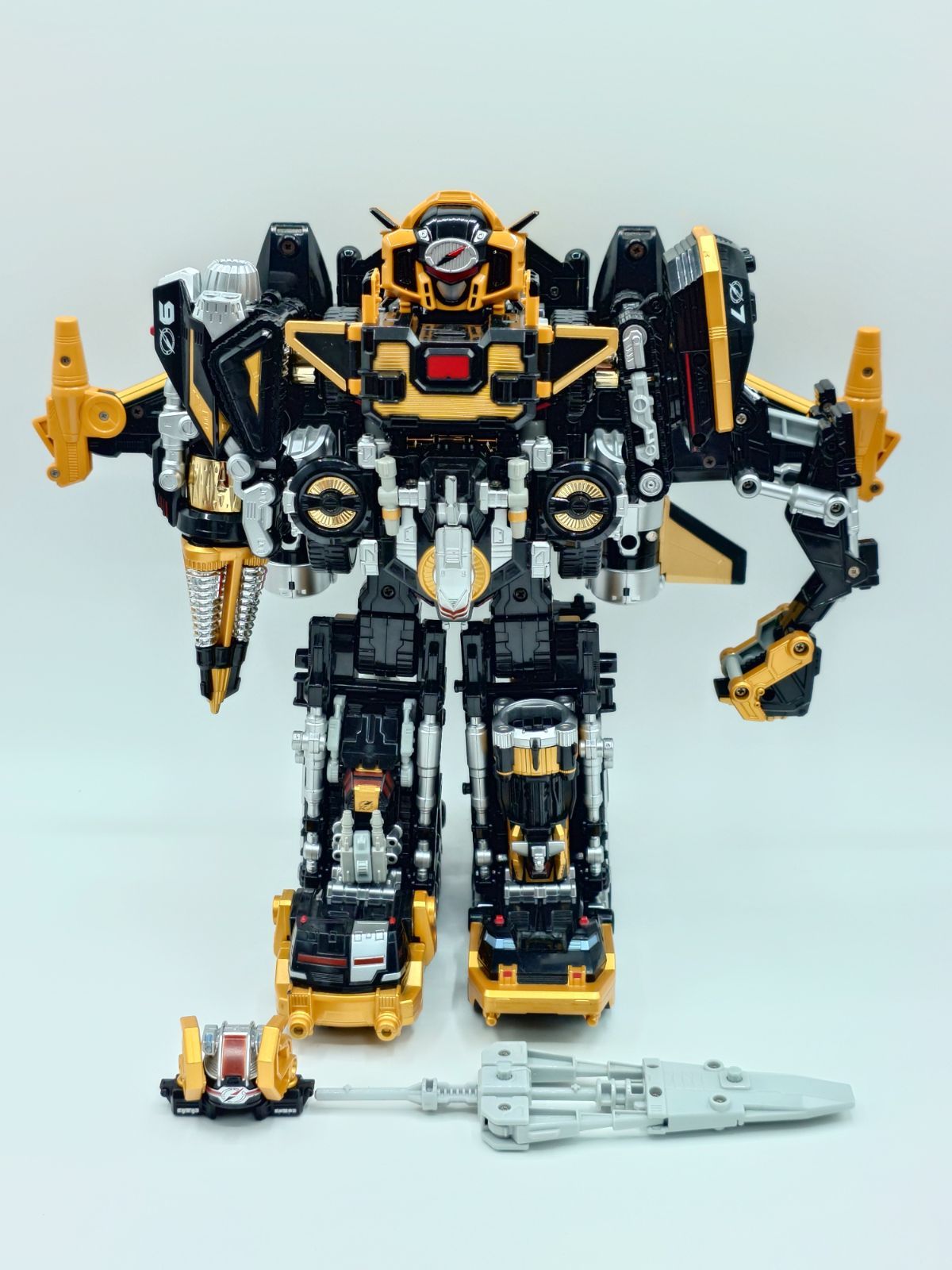 ブラックアルティメットダイボウケン 究極轟轟合体 DXブラック