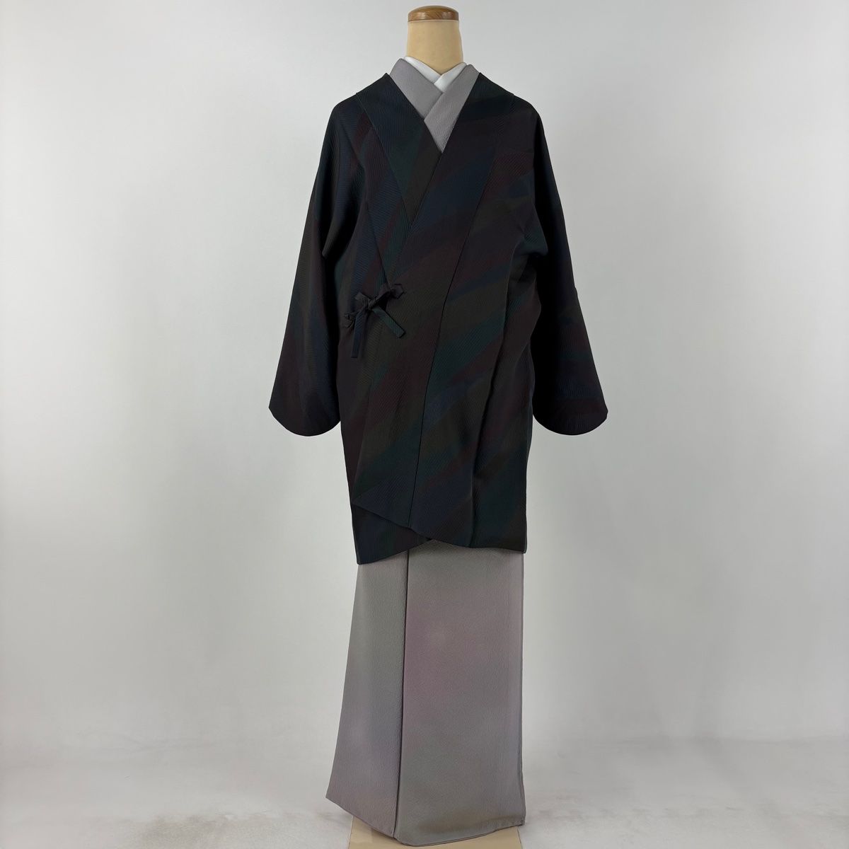 道中着 身丈84.5cm 裄丈63.5cm S 和装コート 斜縞 地紋 茶紫 正絹 秀品