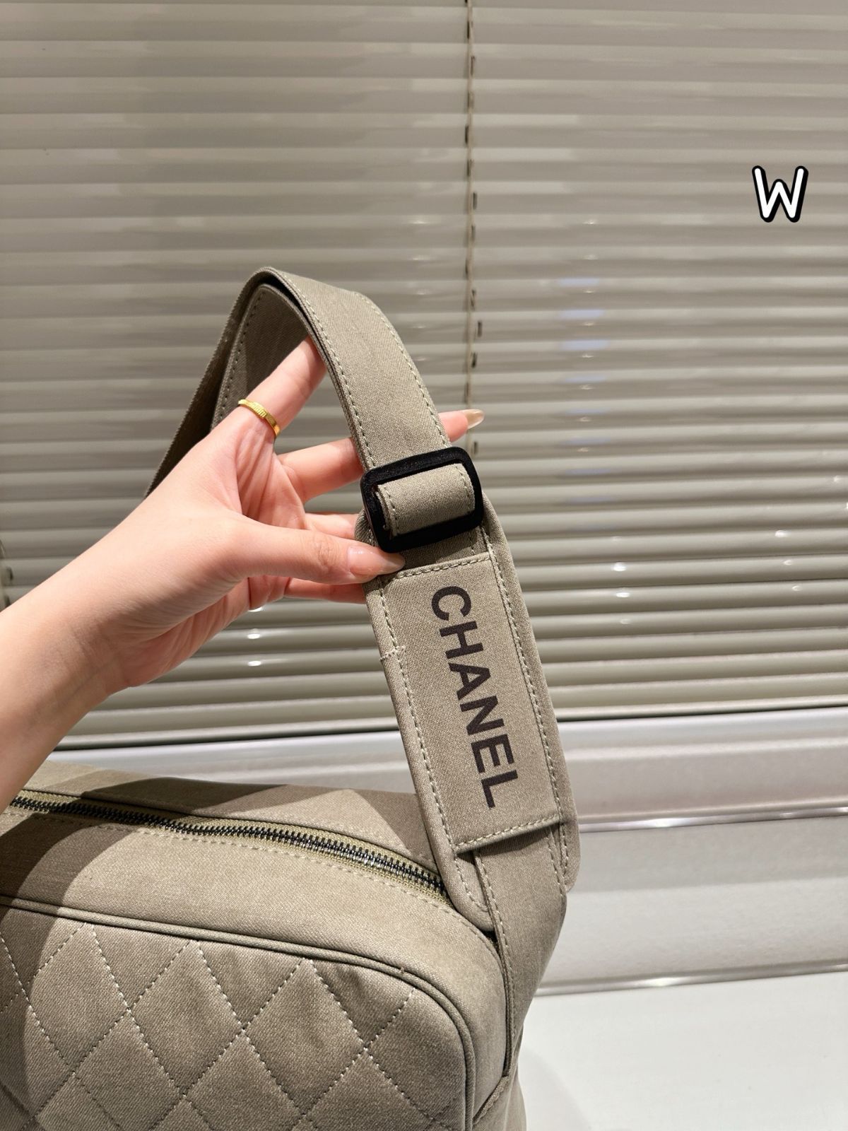 ヴィンテージ☆Chanel☆ボウリングチェーンショルダーバッグ 今日特価】Vintage CHANEL ボウリング シングルショルダーバッグ