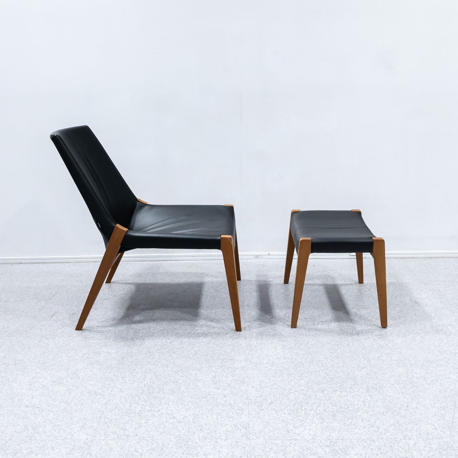 arflex(アルフレックス) PERCH /パーチ ラウンジチェア&オットマン