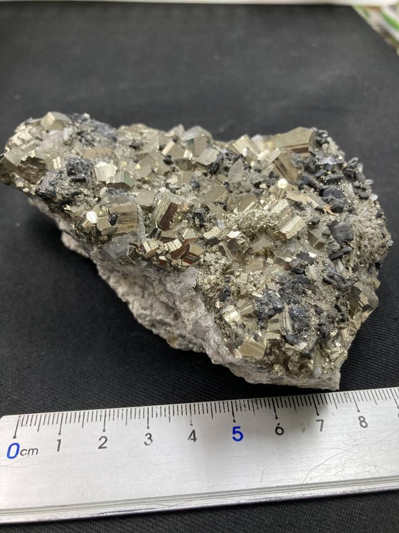 インドネシア産パイライト原石 コレクター向レインボーパイライト 水晶