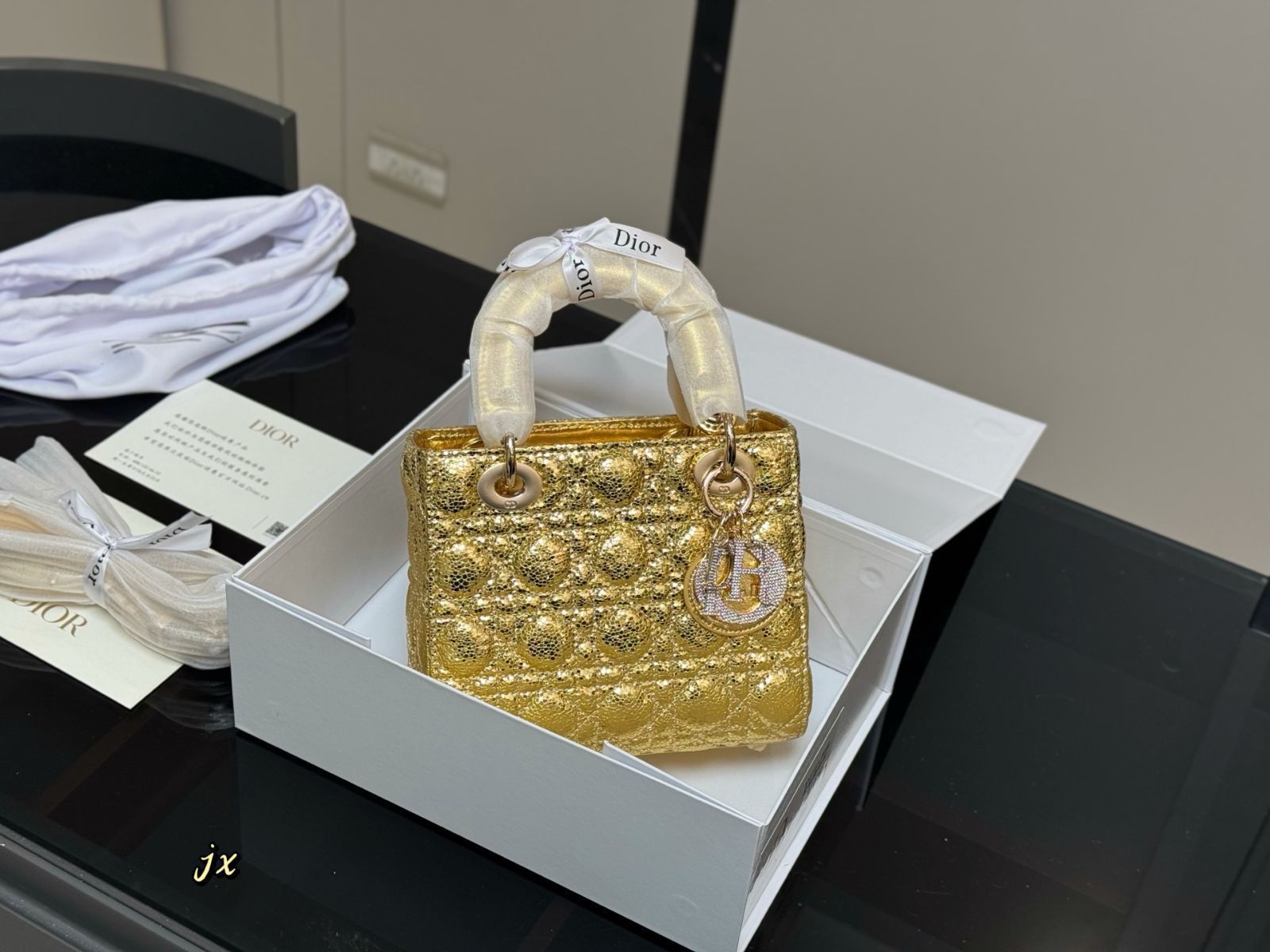 【定番で大人気♪DIOR】Lady Dior ロータス Lady Dior ロータスウォレット ディオール DIOR 三つ折り財布