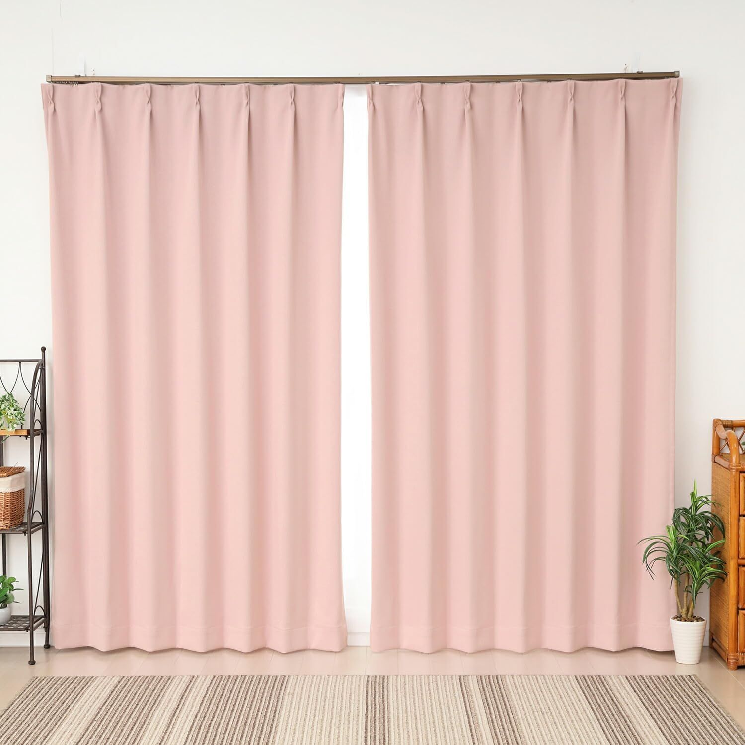 遮光カーテン　ローズグリーン　幅150cm×丈220cm2枚 遮光カーテン ローズグリーン 幅150cm×丈220cm2枚 遮光カーテン ローズ