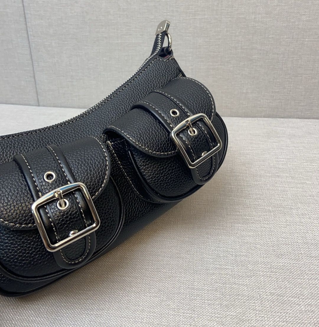 未使用】COACH 2WAYショルダーバッグ ハンド＆クロスボディ対応 CM079  