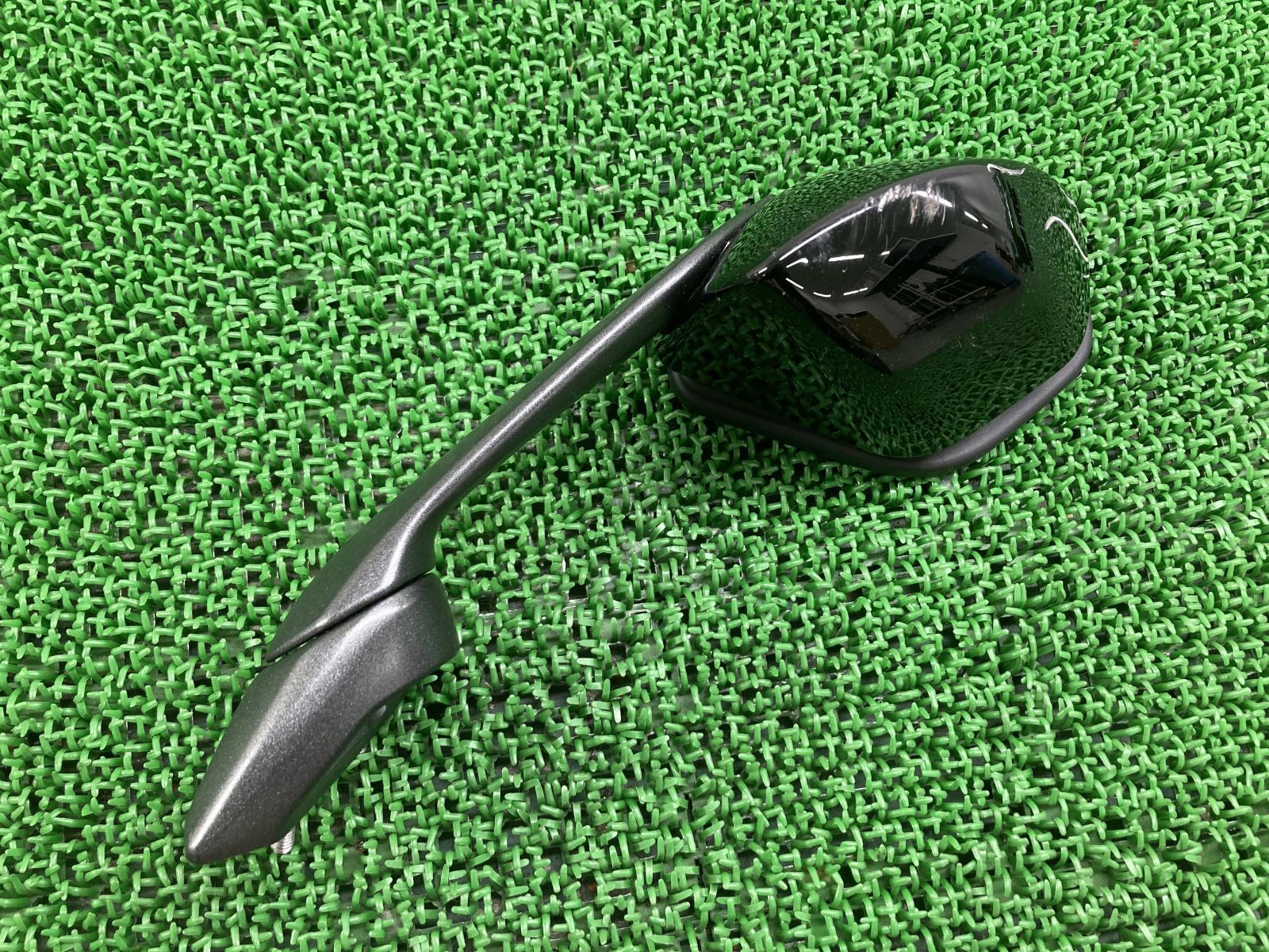 GSX1300Rハヤブサ ミラー 左 黒M スズキ 純正 中古 バイク 部品 EJ11A 割れ欠け無し ペイント素材に 品薄 希少品 車検 Genuine 人気・おすすめ｜売れ筋商品・話題商品におすすめ コスパ重視 安心配送 国内発送・正規流通商品