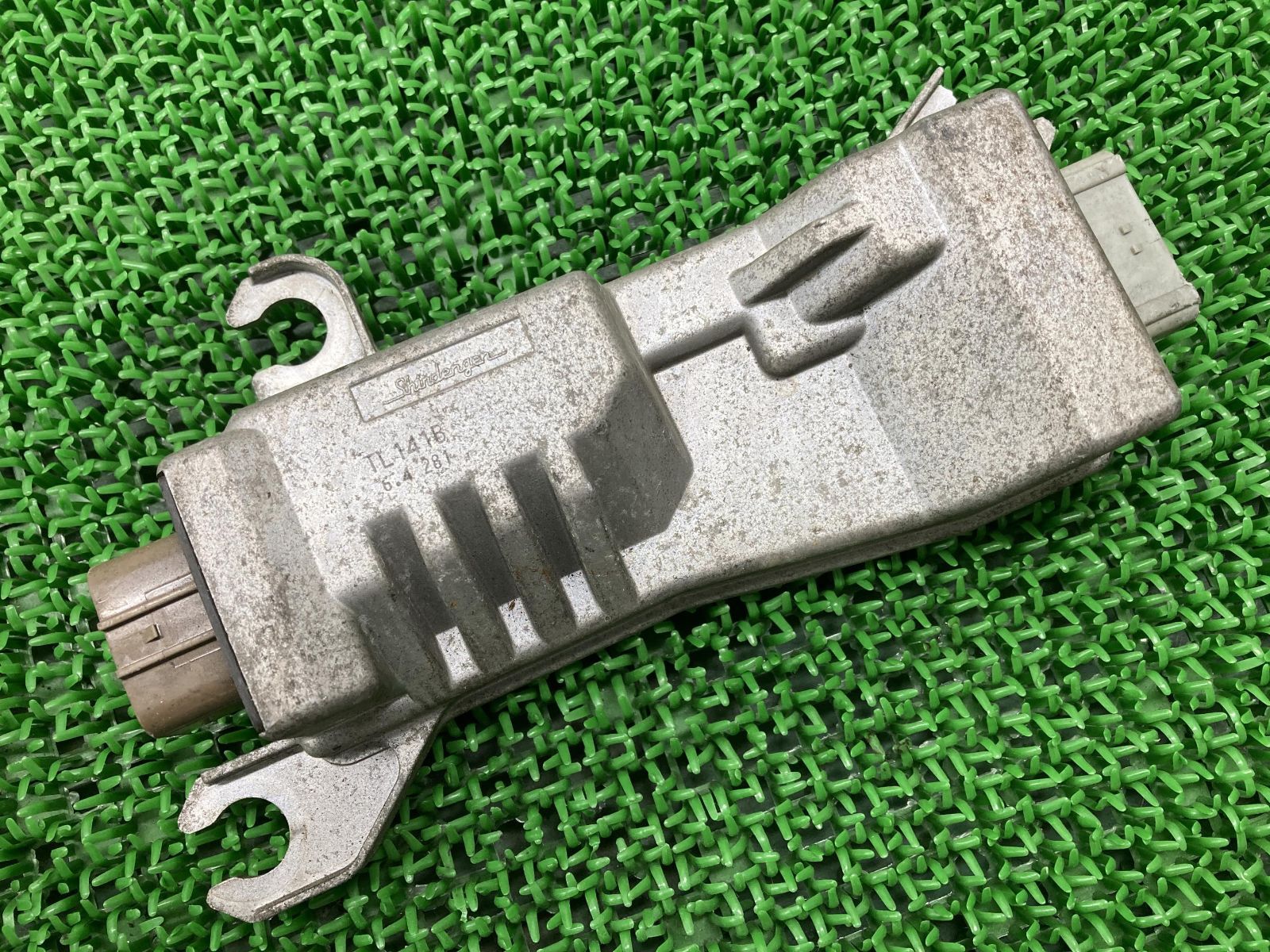 フォルツァ レシオコントロールユニット TL141B ホンダ 純正 中古 バイク 部品 MF08 後期 CDI 機能的問題なし 品薄 車検 Genuine