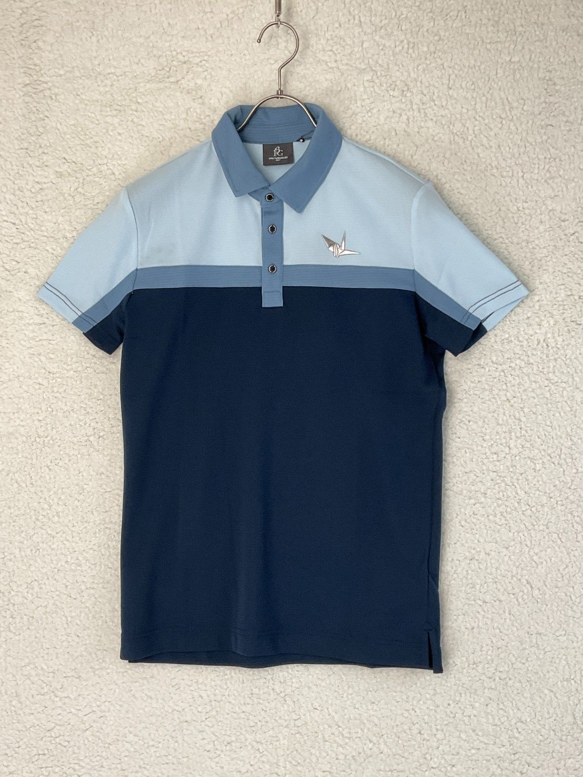 ファッションシーンで話題のこれから流行るブランド12選 未使用 POLO S/S ブルー×ネイビー 4 GOLF×戸賀敬城 1PIU1UGUALE3 レディースウェア