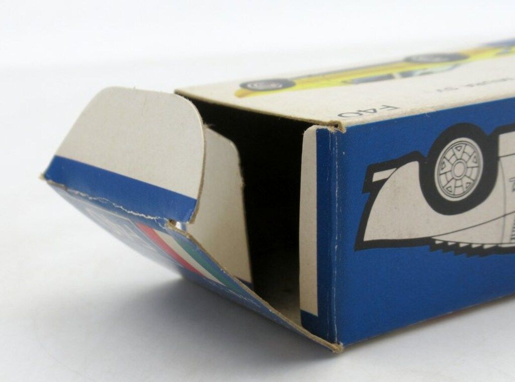 トミー トミカ青箱日本製 ランボルギーニ ミウラSV 赤/金 F40-1-1