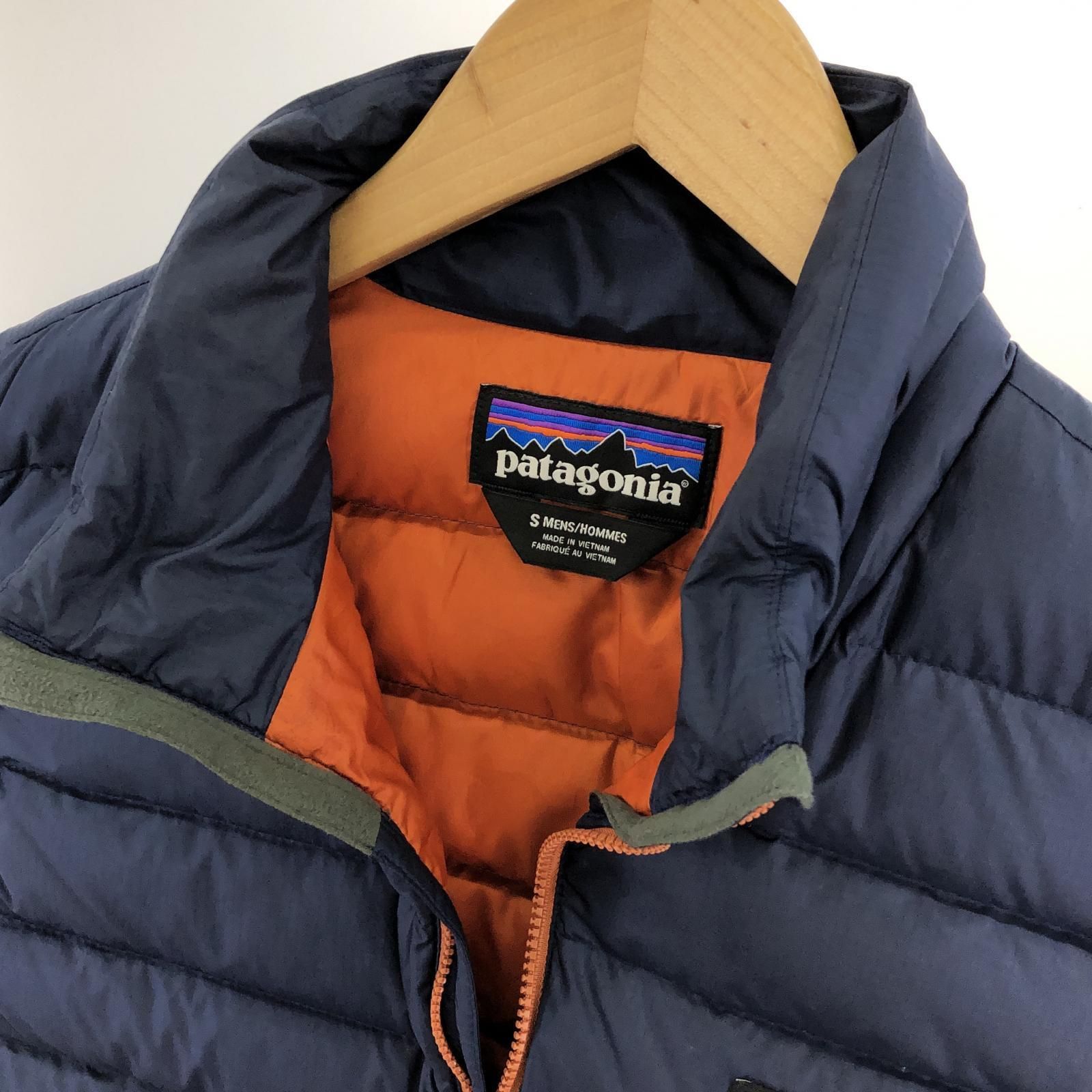 patagonia　ダウンベスト　ネイビー　S