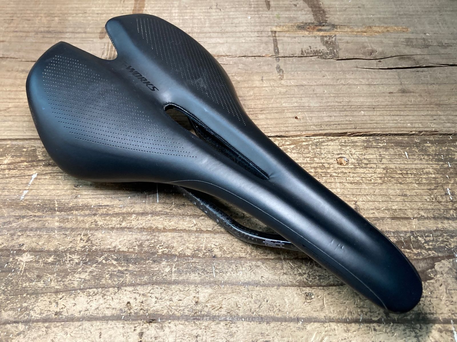 IZ311 スペシャライズド SPECIALIZED S-WORKS Toupe 143mm
