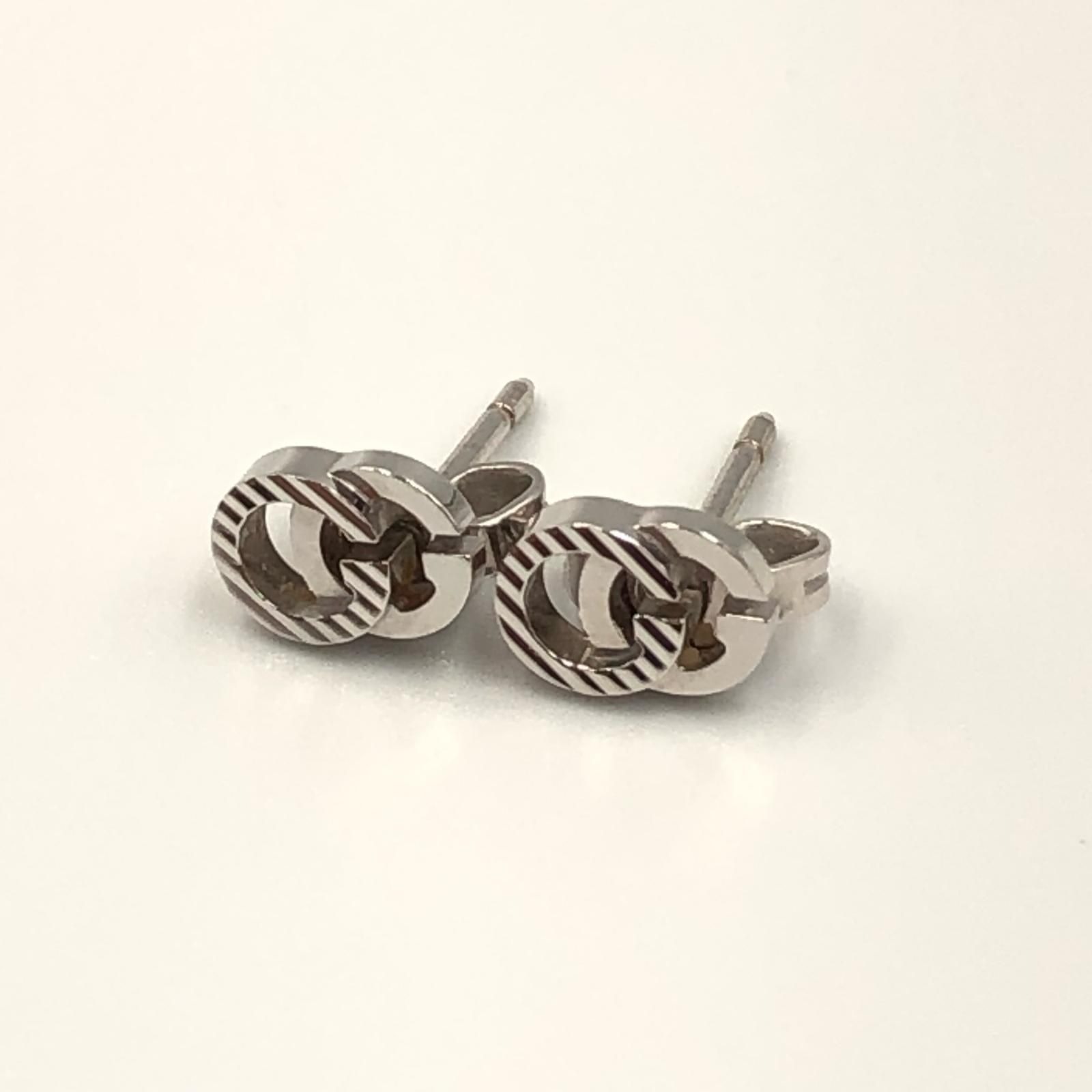 グッチ GUCCI ピアス GGランニング ダブルG K18ホワイトゴールド