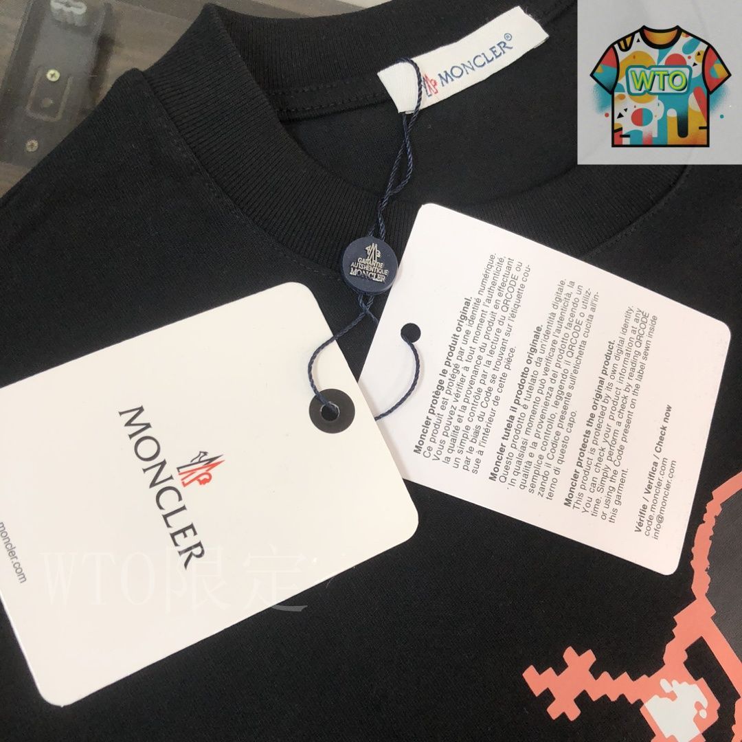 Moncler フローラル プリント ショートスリーブ シャツ Moncler フローラル プリントTシャツ