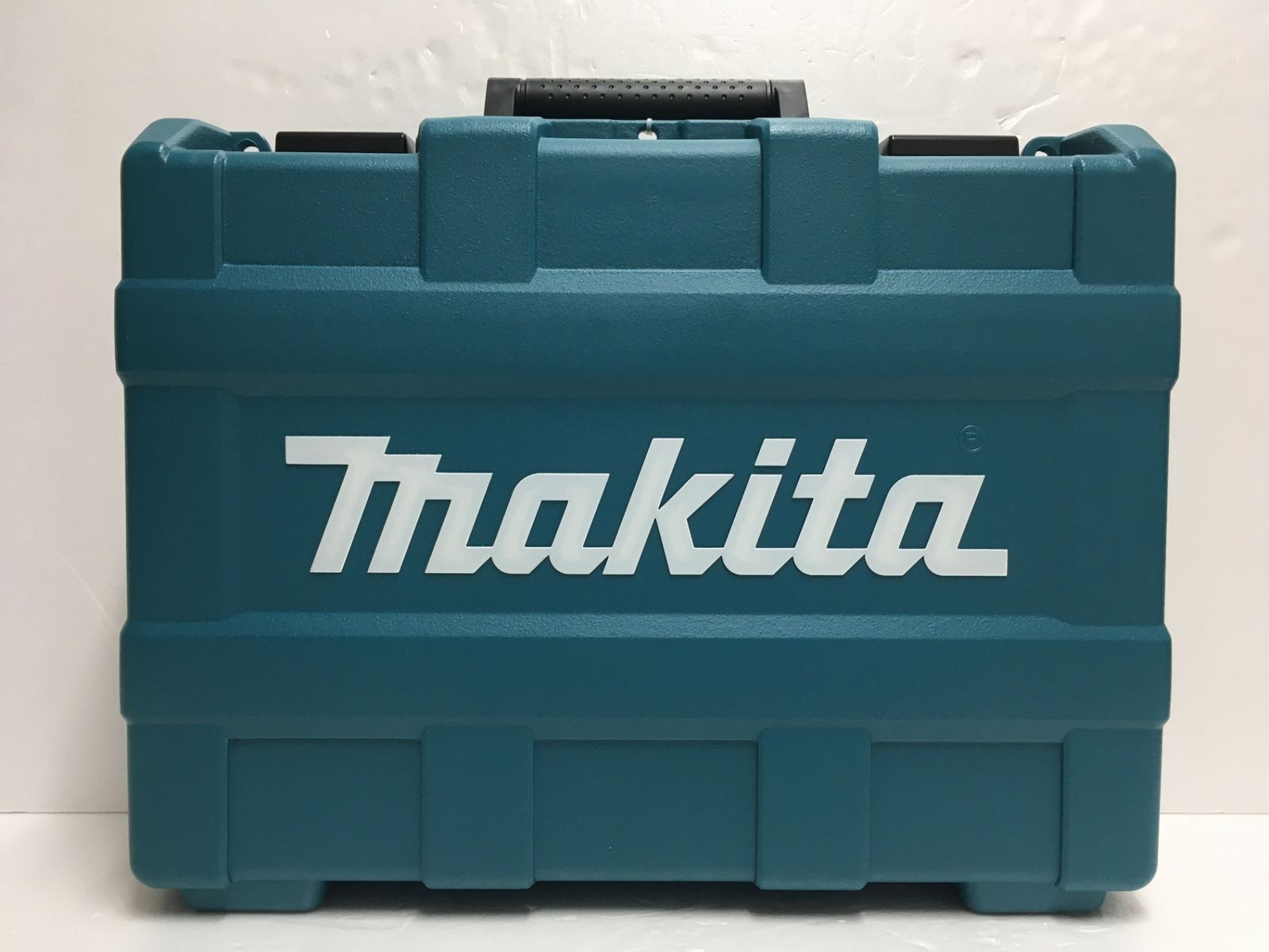 makita 充電式インパクトレンチ