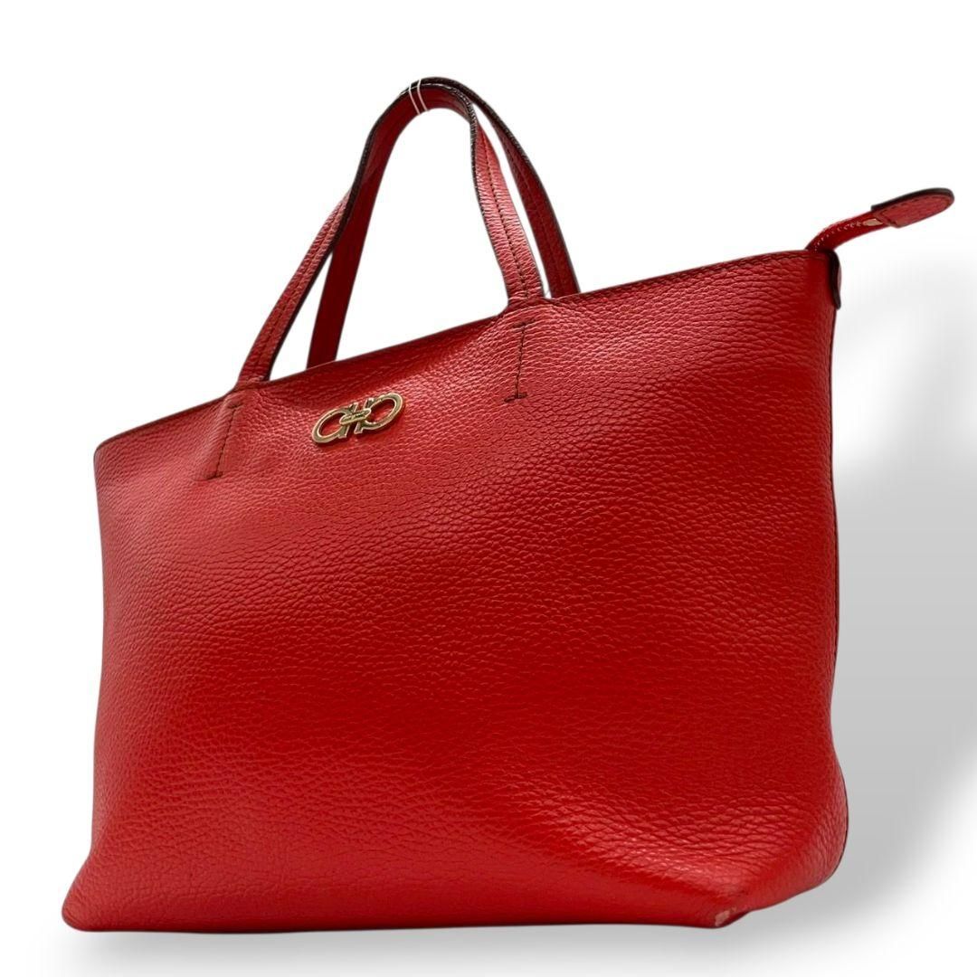 Ferragamo フェラガモ エイミー ガンチーニ金具 本革 トート Ferragamo フェラガモ エイミー ガンチーニ金具 本革 トート