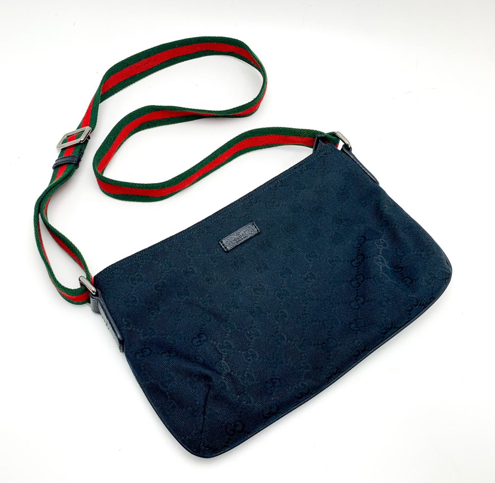 GUCCI グッチ 189749 GGキャンバス 黒 ブラック シェリーライン 
