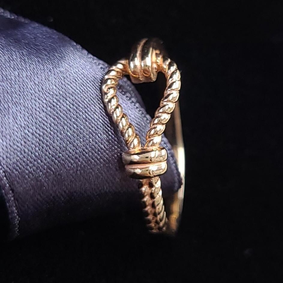美品！18金 K18 PG ピンクゴールド 結び目 縁結び ノット リング 美品！18金 K18 PG ピンクゴールド 結び目 縁結び ノット リング