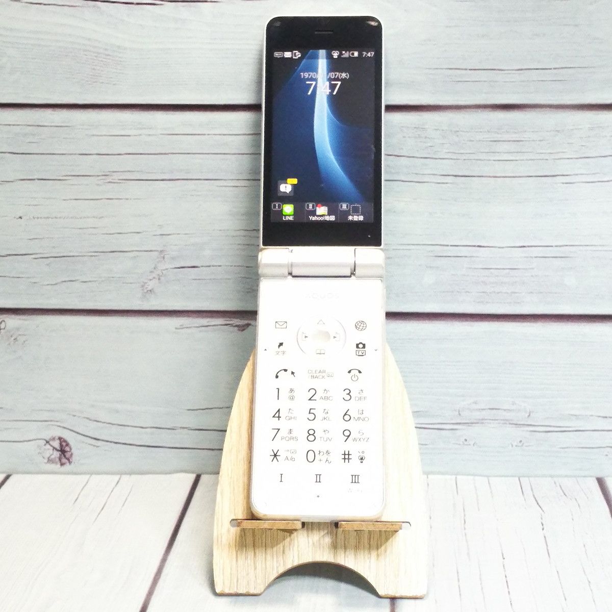 【送料無料】Softbank 601SH AQUOS ケータイ2 WHITE ホワイト 本体 白ロム [訳あり] SIMロック解除済み SIMフリー 869266