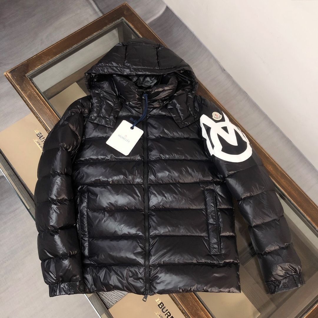 MONCLER モンクレール ダウンジャケット｜本日限定特価｜新品未