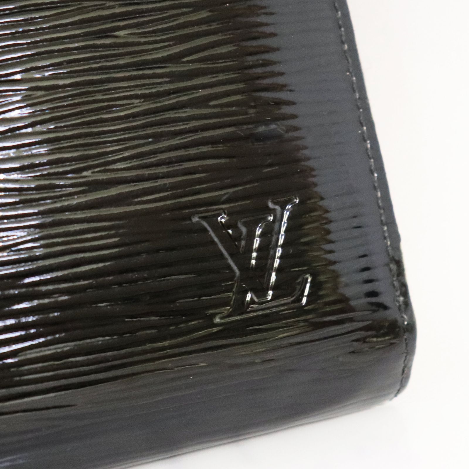 LOUIS VUITTON ルイヴィトン M6007N エピ エレクトリック ジッピー 