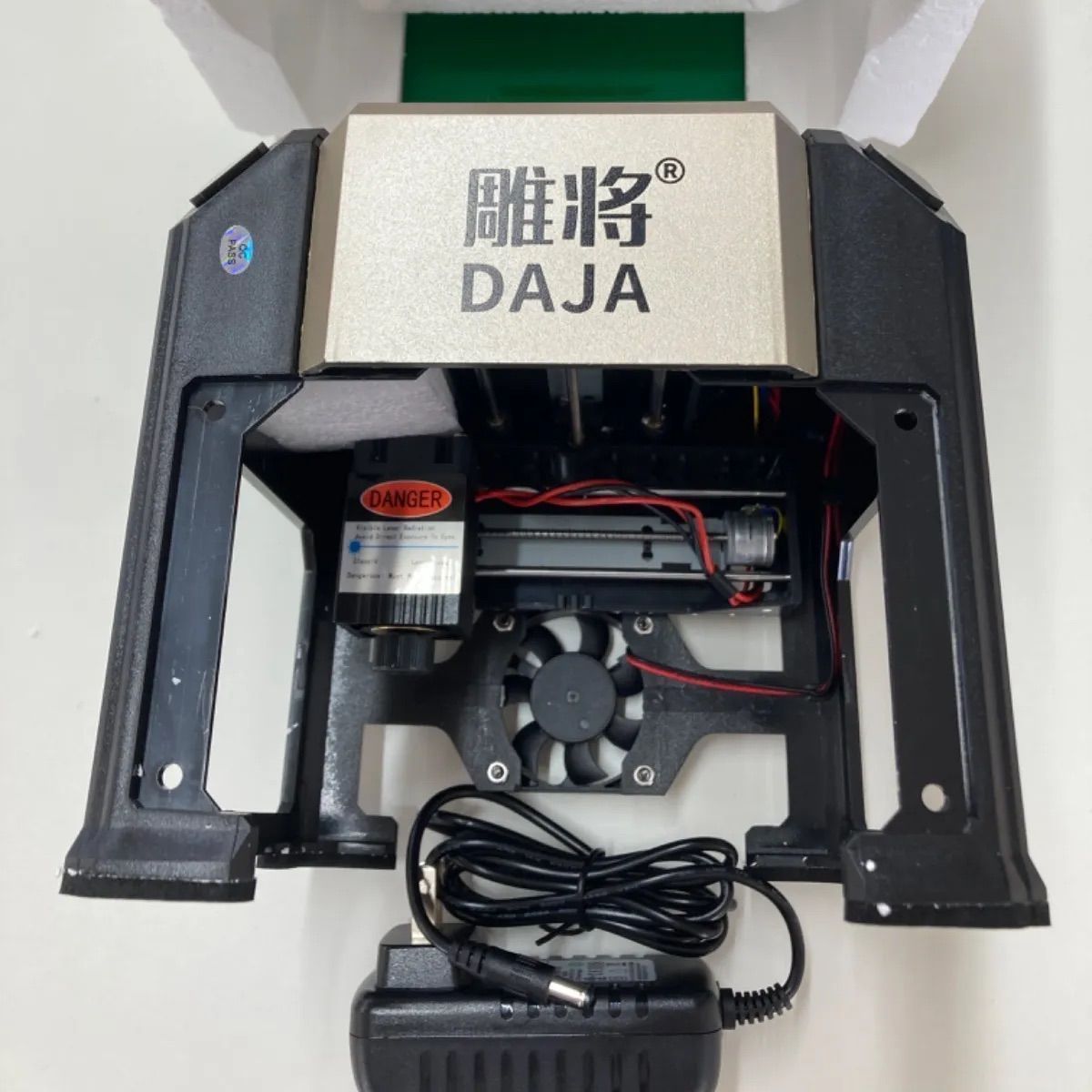日本製 レーザー彫刻機 ミニ卓上レーザー彫刻機 小型レーザー彫刻機 DIY道具 コンパクト 軽量 加工機 プリント 家庭用 