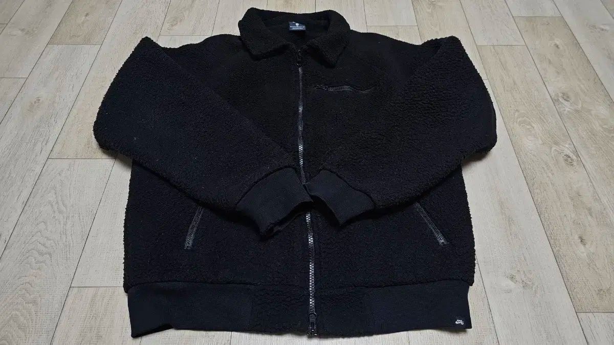 Nike(ナイキ） ボア フリース ジップアップ ジャケット