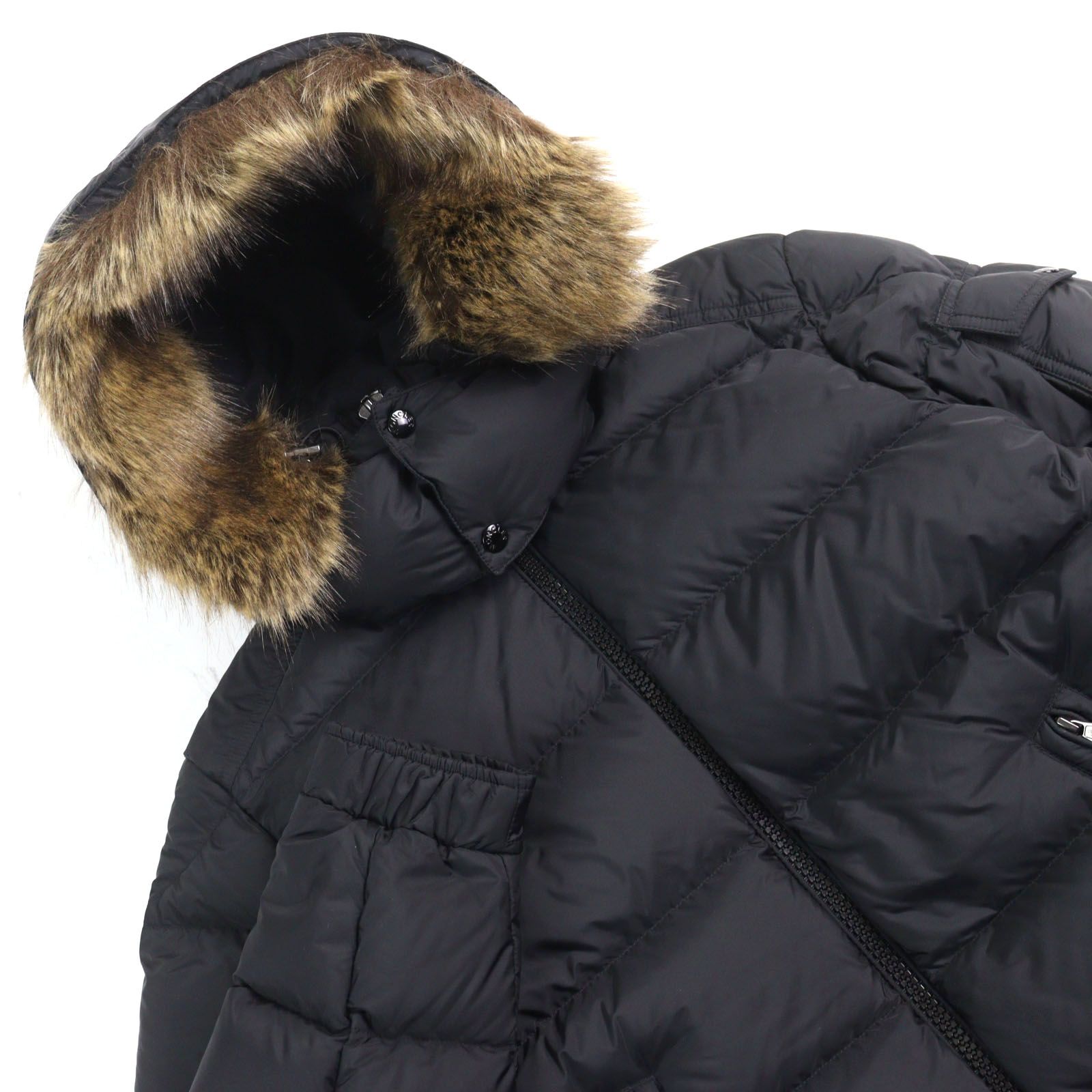 美品○MONCLER モンクレール 23-24AW MAYAF ロゴワッペン付き 美品○MONCLER モンクレール 23-24AW MAYAF ロゴワッペン付き