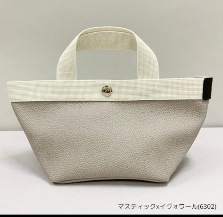 ※最終価格※エルベシャプリエ　701GP マスティック　イヴォワール　Sサイズ 限定品発売のお知らせ