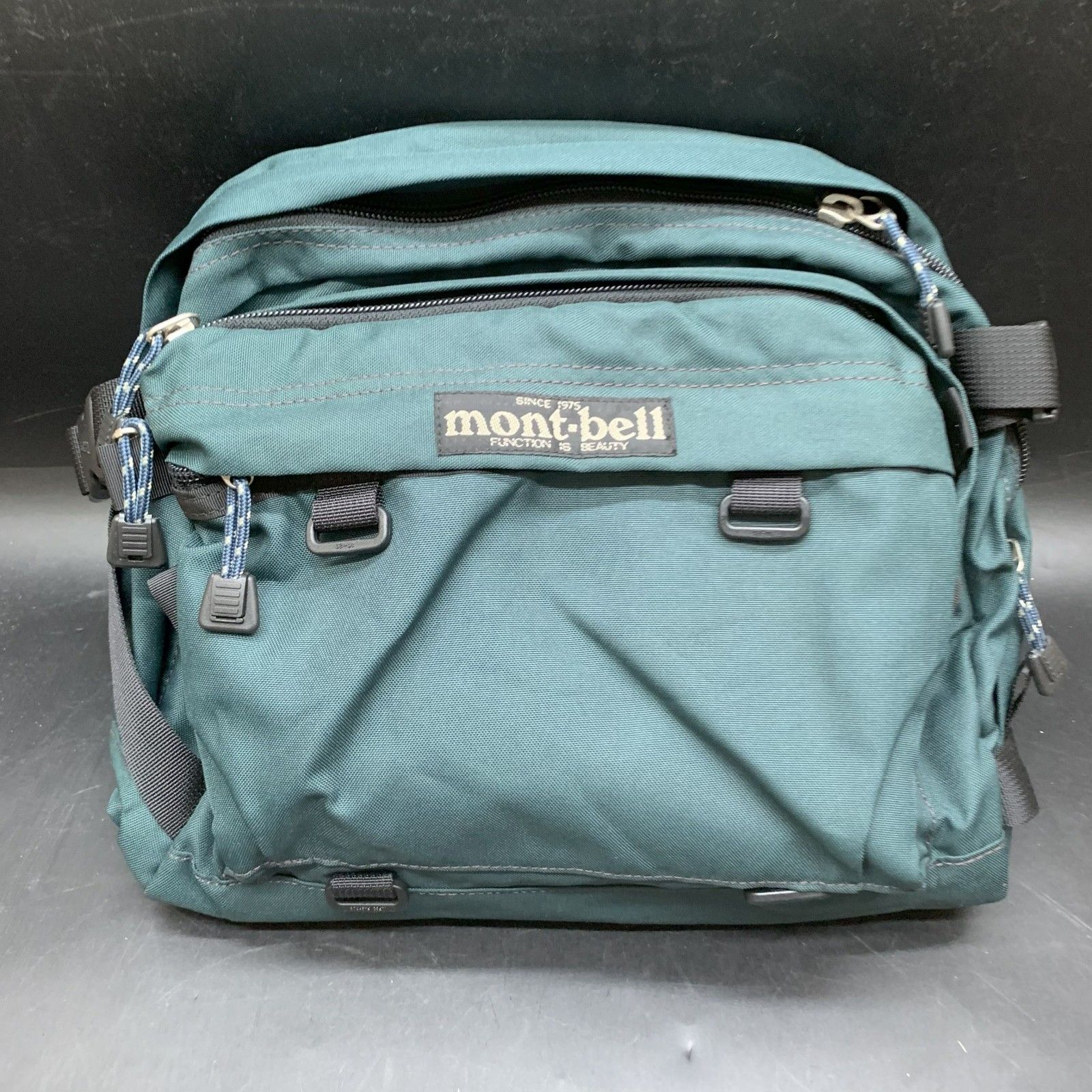 F393 モンベル OLD MONT-BELL ウェストポーチ ヒップバッグ 緑系 