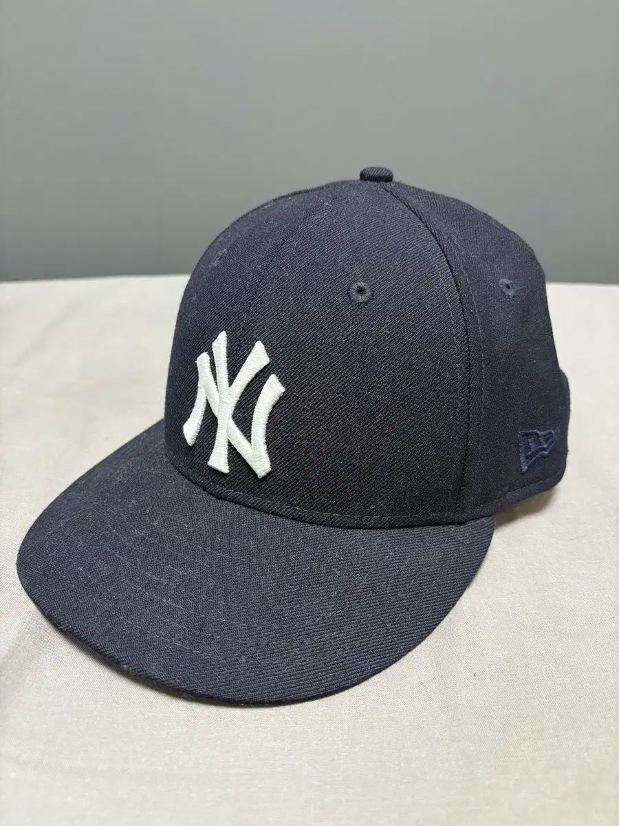AIME LEON DORE(エメレオンドレ) NEW ERA(ニューエラ) 59fifty