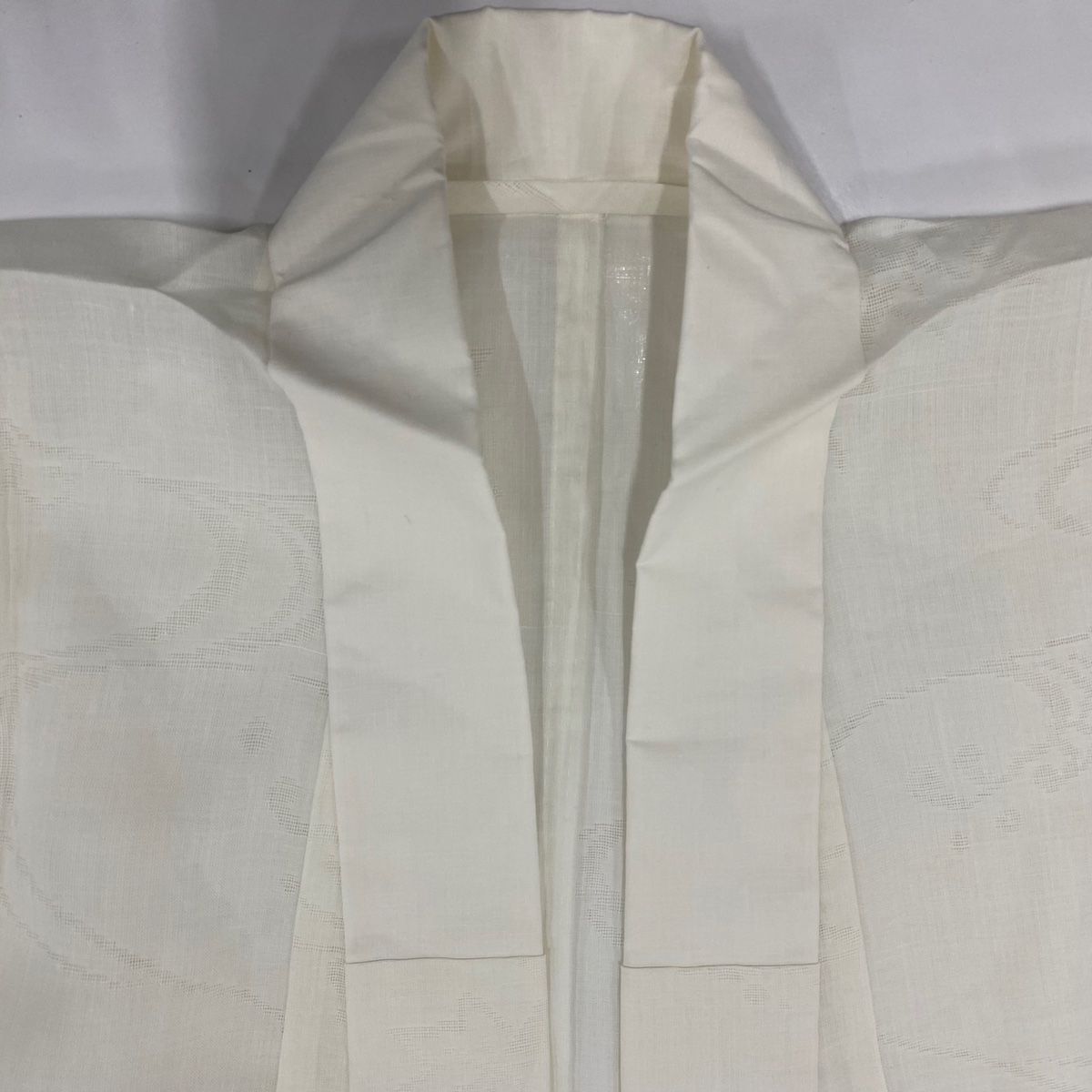 長襦袢 身丈127cm 裄丈62cm S 地紋 流水 白 麻 名品 【中古