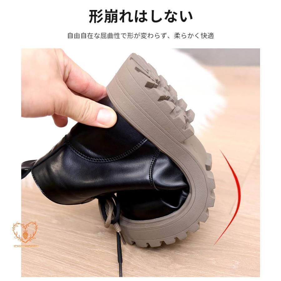 ベージュ