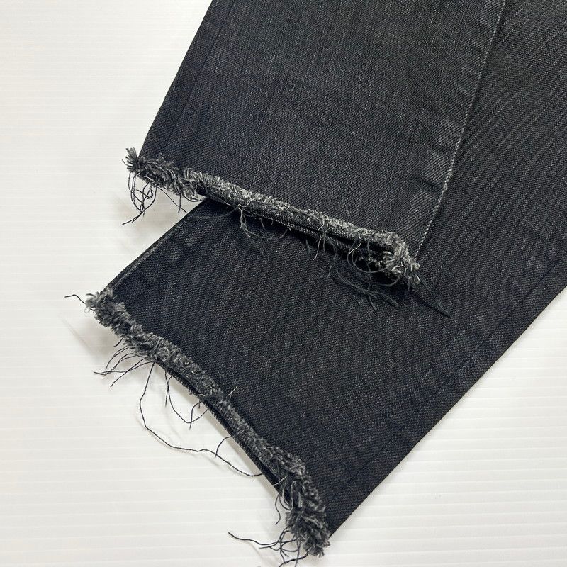 刺繍 デニムパンツ