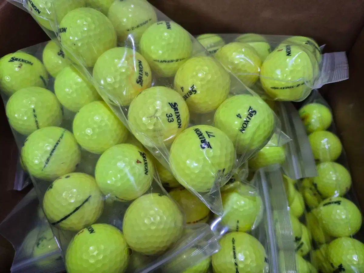 SRIXON スリクソン Z ー Star4ps XV ゴルフボール 蛍光灯 5 パック 7 1万ウォン