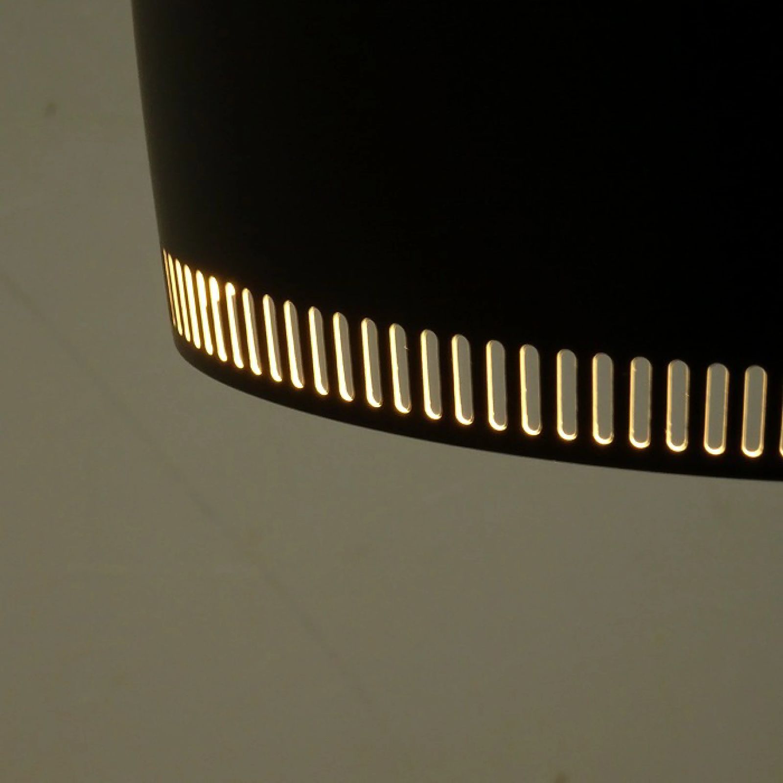 ペンダントランプ |