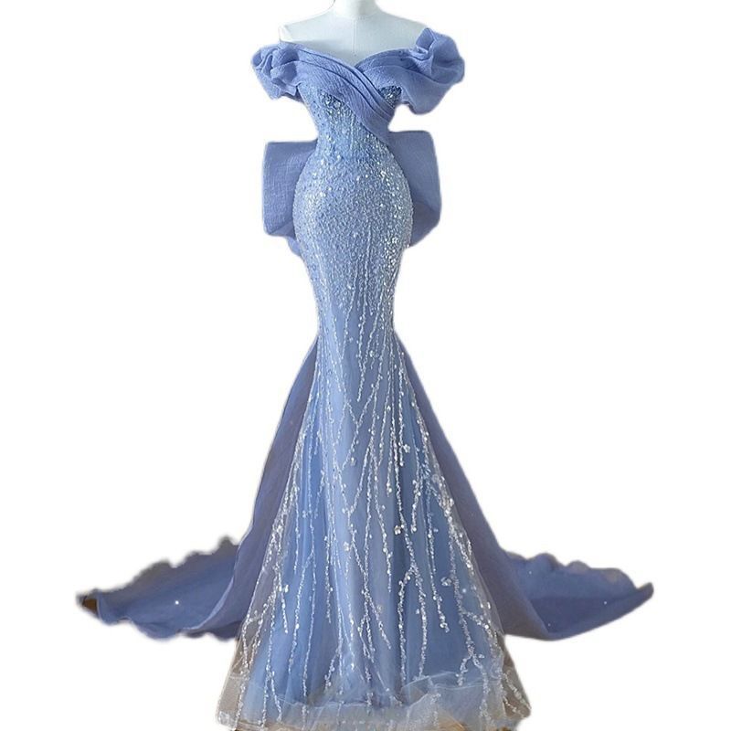 新品・未使用】ホルターネック仕様 高級マーメイドラインドレス