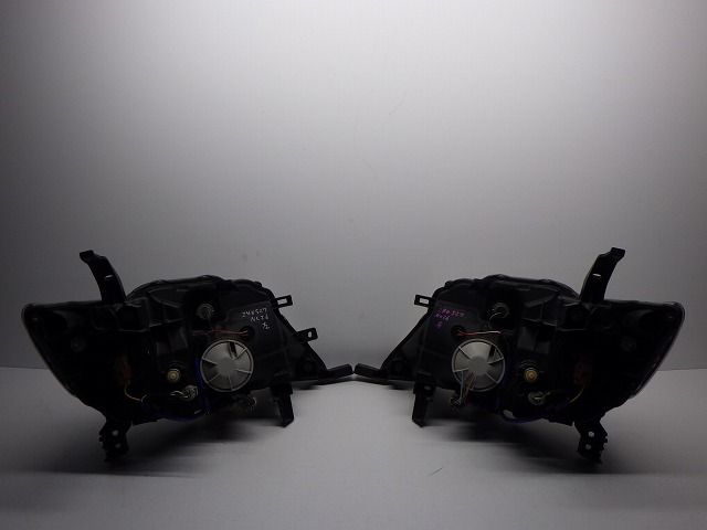 ヘッドライト左右 ハロゲン