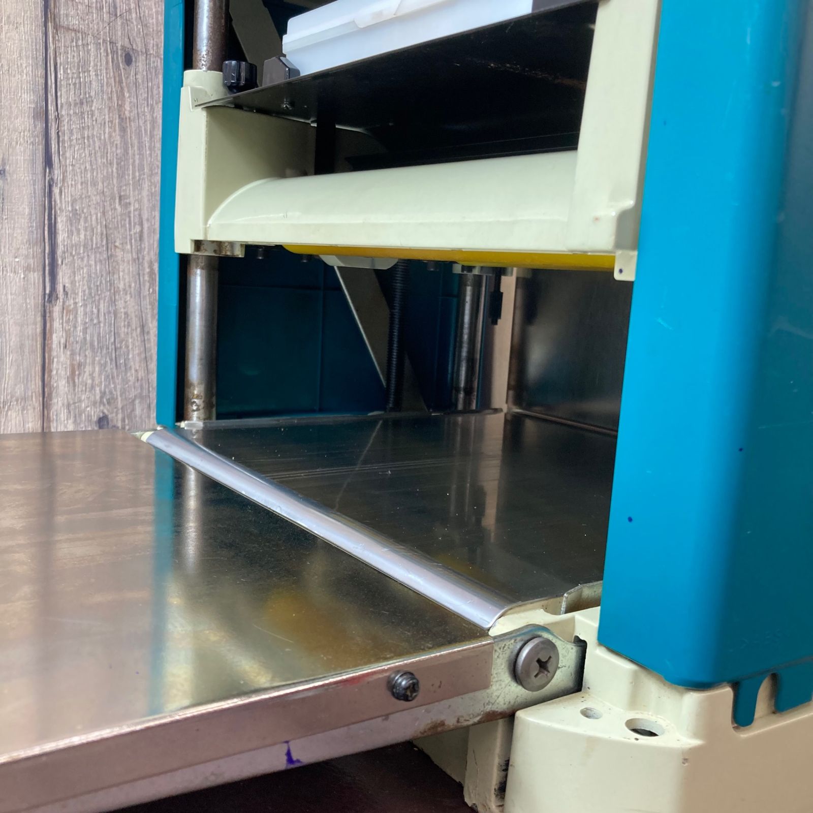 品 マキタ makita 自動カンナ 2012NB 東大和店 WWW_NOITHATQUANGTHANH_NET