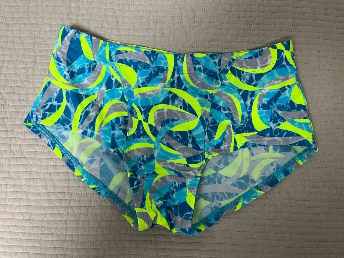 ＥＧＤＥ・競パン EGDE 競パン ネイビー/ピンク Sサイズ - メルカリ