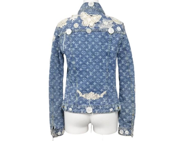 LOUIS VUITTON ルイヴィトン 36 総柄モノグラム ボタン装飾