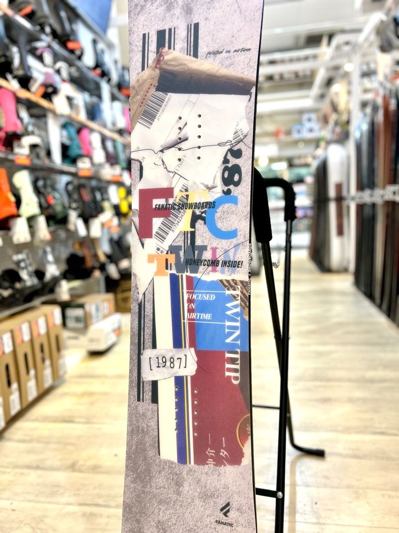 美品 FANATIC FTC-TWIN 147cm 新品】23-24 FANATIC FTC TWIN 147cm ファナティック エフティーシー