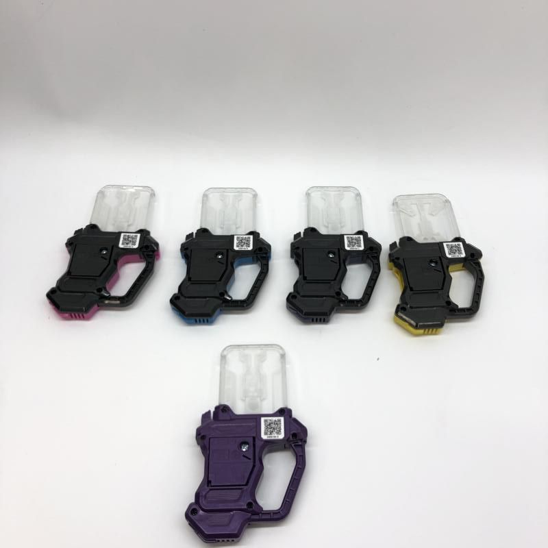 中古】バンダイ DX仮面ライダーエグゼイド メモリアル