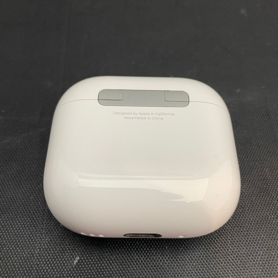 AirPods4 ANC付き　中古 美品】AirPods4 ANC アクティブノイズキャンセリング搭載モデル