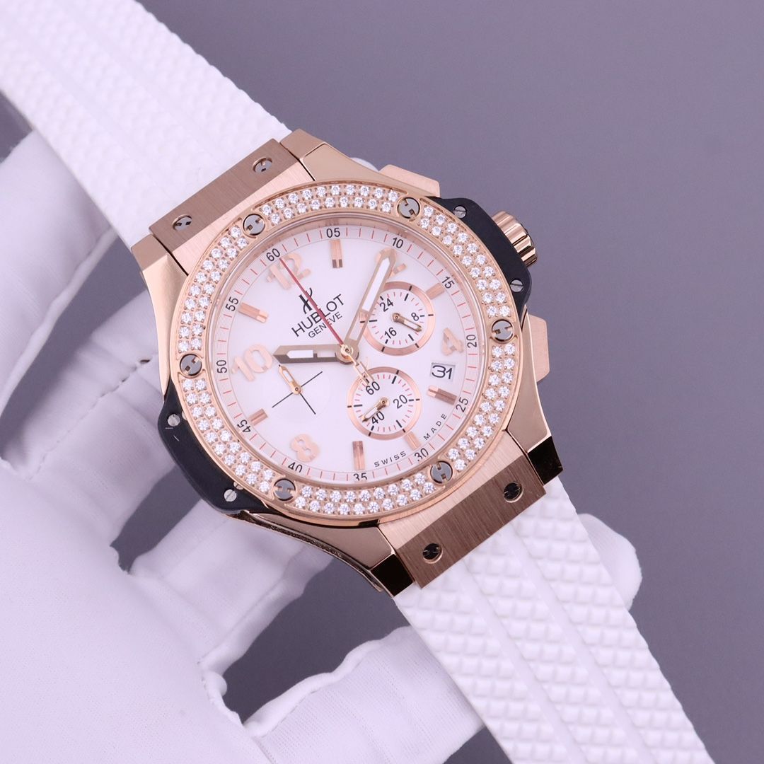 新品 HUBLOT腕時計 未使用 ｜本日限定特価｜新品未使用 - メルカリ