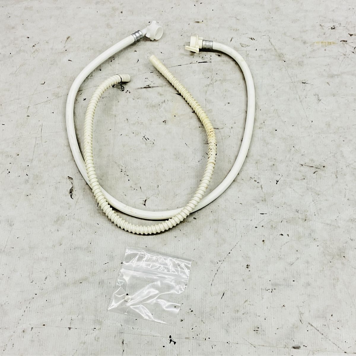 Panasonic NP-TA4 -W 食器洗い乾燥機 キッチン 家電 パナソニック C9093035