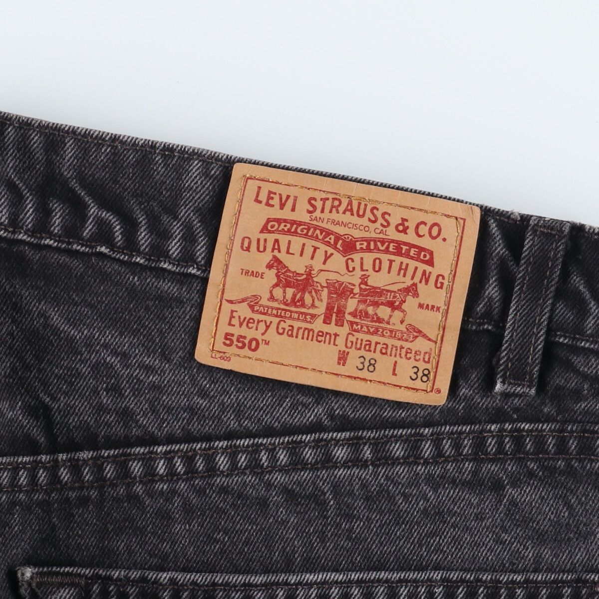 古着 90年代 リーバイス Levi's 550 RELAXED FIT ブラックジーンズ テーパードデニムパンツ USA製 メンズw39  ヴィンテージ/eaa357124