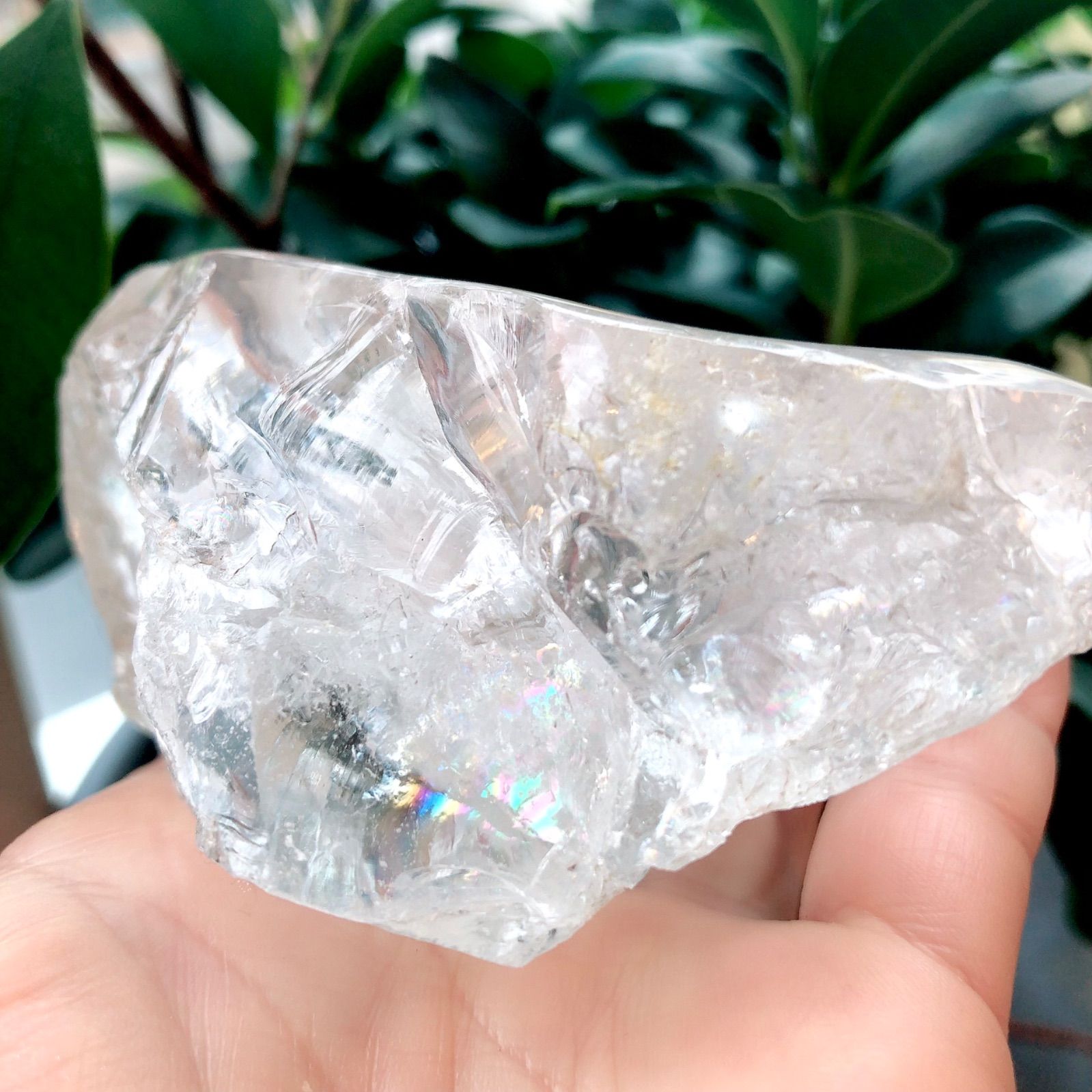 【ラスト一点再入荷】レインボー入りロッククリスタルプレート ラスト一点再入荷】レインボー入りロッククリスタルプレート